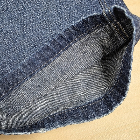 Vintage Y2K JNCO Crown Embroidery Size 30 Long 20"‎ Inseam Shorts - Picture 7 of 14